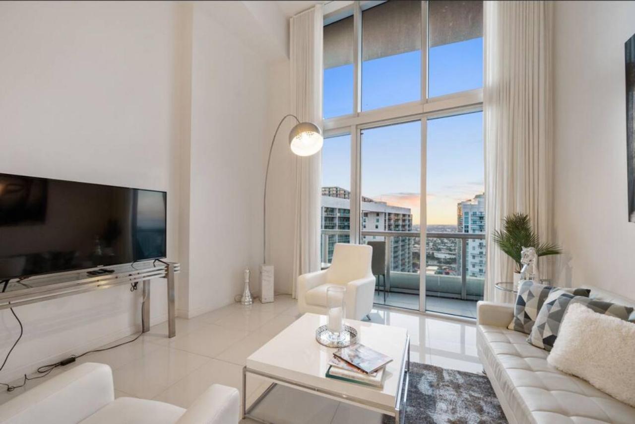Beautiful One Bedroom Condo 16Ft Ceilings At The W Miami Exterior photo
